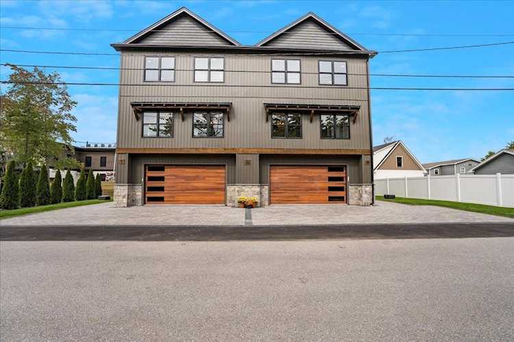 70 Sunset Dr Belmont, NH 03220