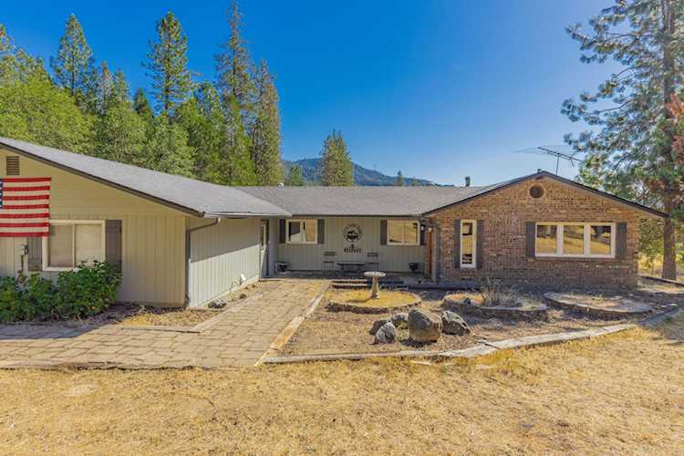 10049 E Evans Creek Rd Rogue River, OR 97537