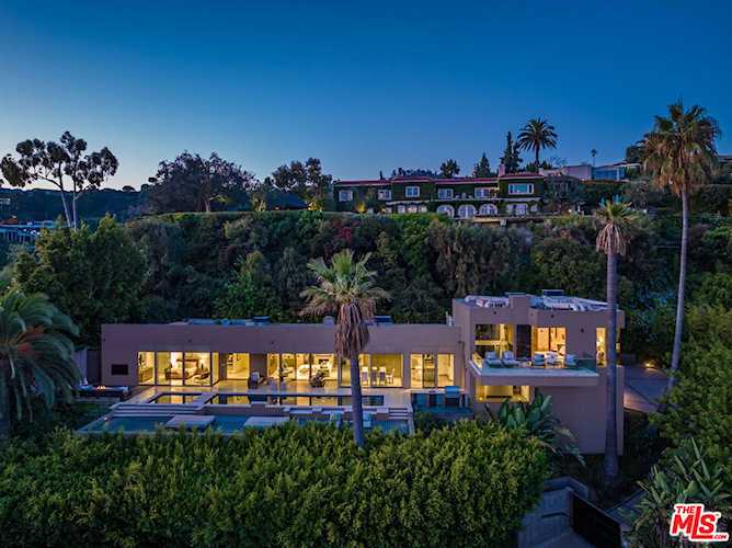 9115 Cordell Dr Los Angeles, CA 90069