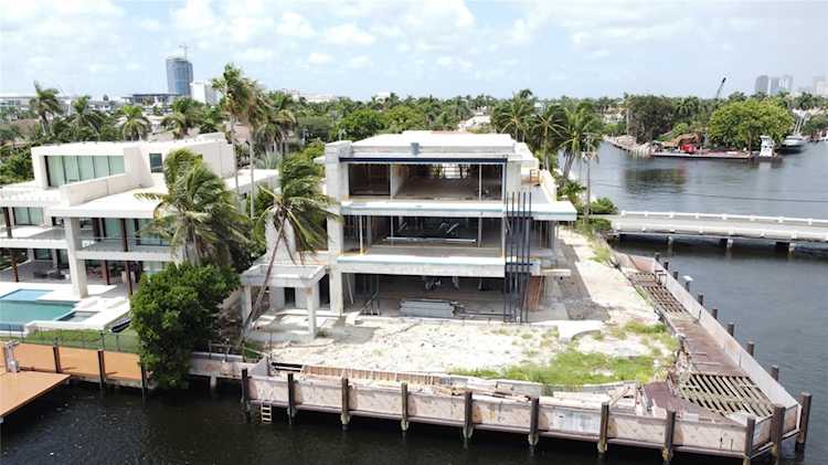 1400 W Lake Dr Fort Lauderdale, FL 33316