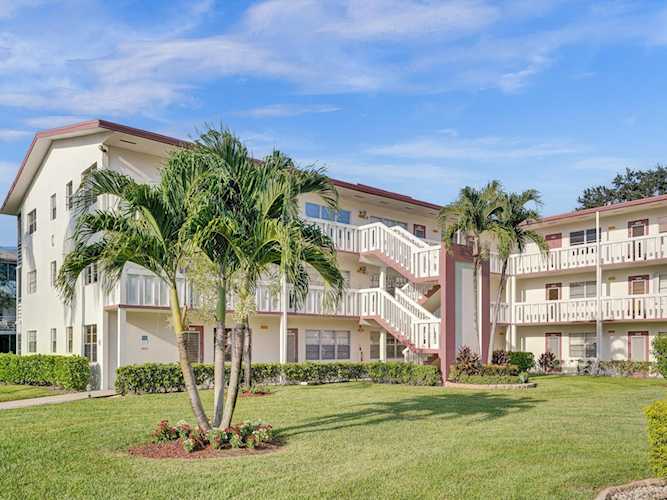114 Fanshaw #C Boca Raton, FL 33434