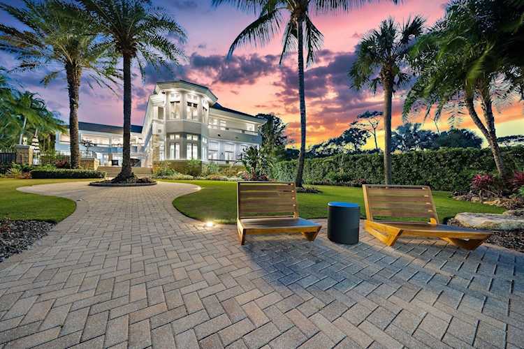 14958 Palmwood Road Palm Beach Gardens, FL 33410