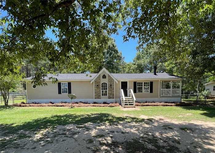 11201 Trace Lane Wilmer, AL 36587