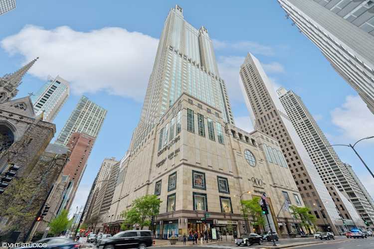 132 E Delaware Place #5403 Chicago, IL 60611