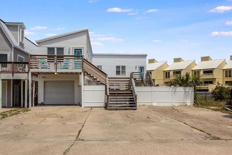 1420 Bahia Dr Navarre Beach, FL 32566