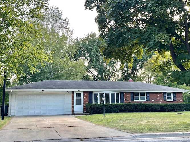 1209 Nova Ln Green Bay, Village of Ashwaubenon, WI 54304-4228