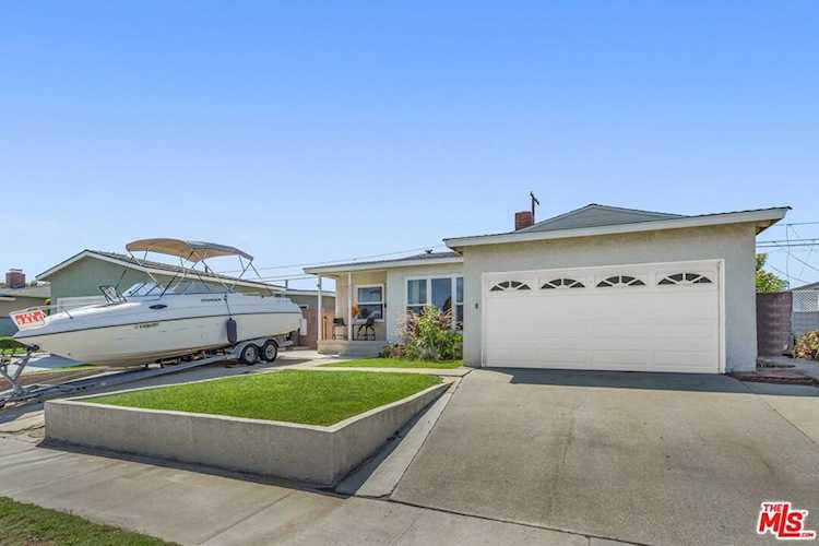 22721 Anza Ave Torrance, CA 90505
