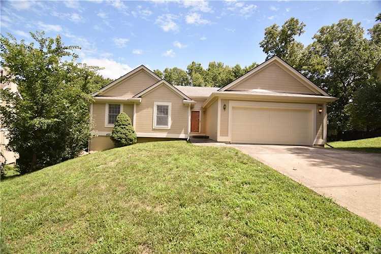 7945 N Liberty St Kansas City, MO 64118