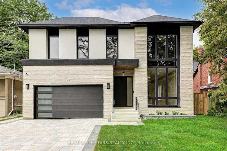 58 Bethune Blvd Toronto, ON M1M 3C1