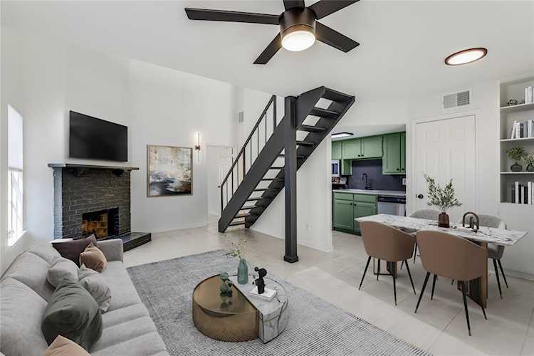 2810 Nueces ST #205 Austin, TX 78705