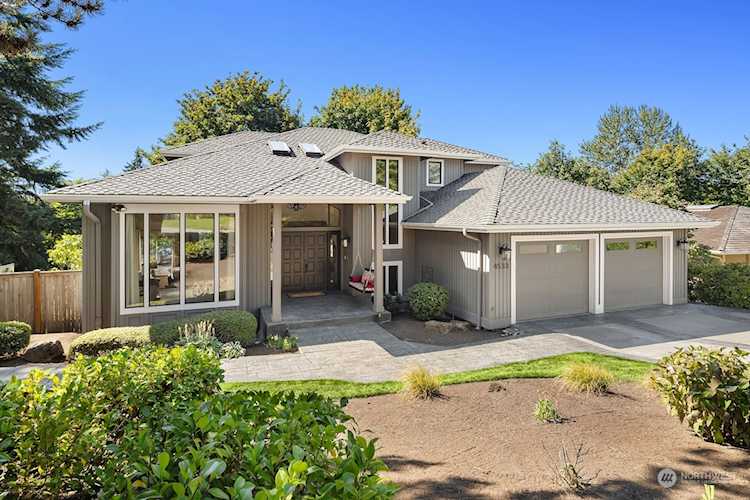 4533 172nd Ave SE Bellevue, WA 98006