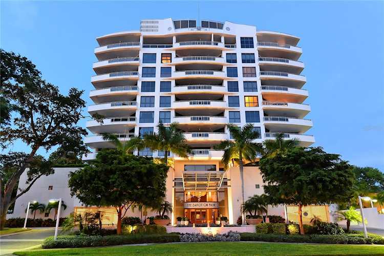 401 S Palm Ave #403 Sarasota, FL 34236
