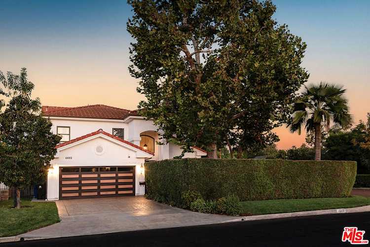 4602 Greenbush Ave Sherman Oaks, CA 91423