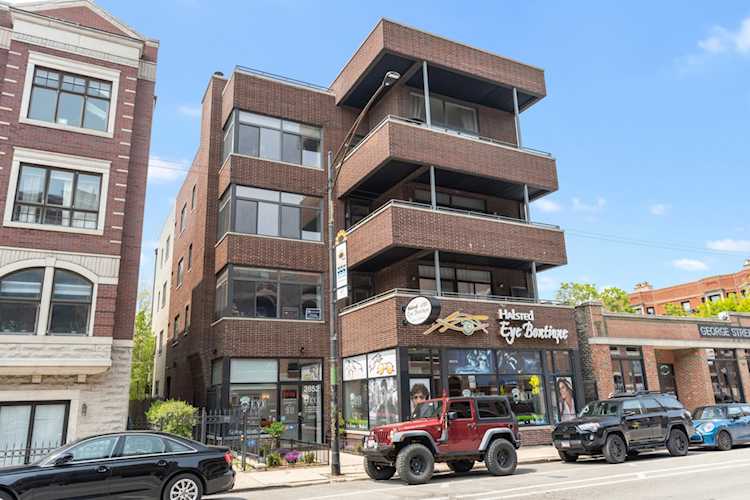 2852 N Halsted St #4N Chicago, IL 60657 | MLS 11888177 Photo 1