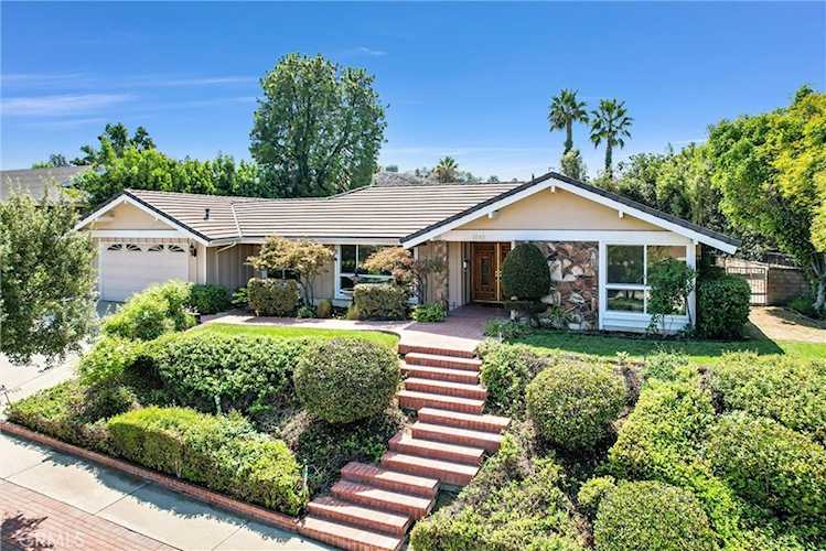 1242 Camino Del Sur San Dimas, CA 91773