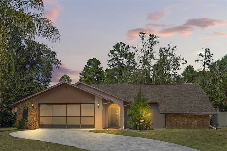 8103 Winding Oak Ln Spring Hill, FL 34606