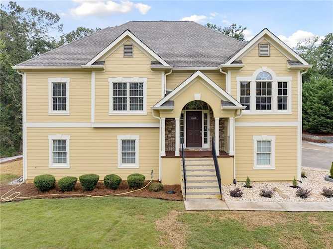 5394 Union Church Road Flowery Branch, GA 30542