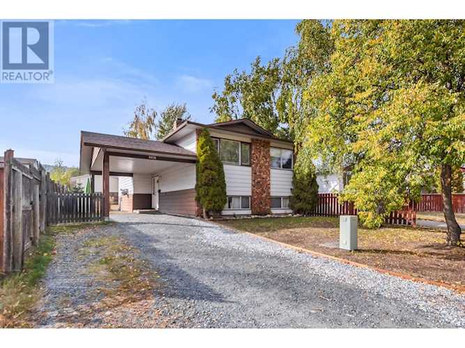 2587 Bond Street Prince George, BC V2N3Z6