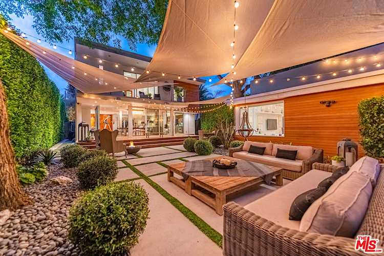 1126 Rose Ave Venice, CA 90291