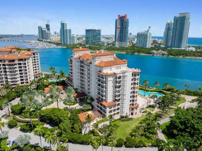 7112 Fisher Island Dr #7112 Miami Beach, FL 33109