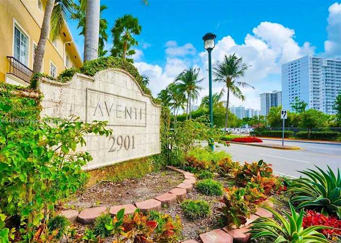 2801 NE 185th St #704 Aventura, FL 33180