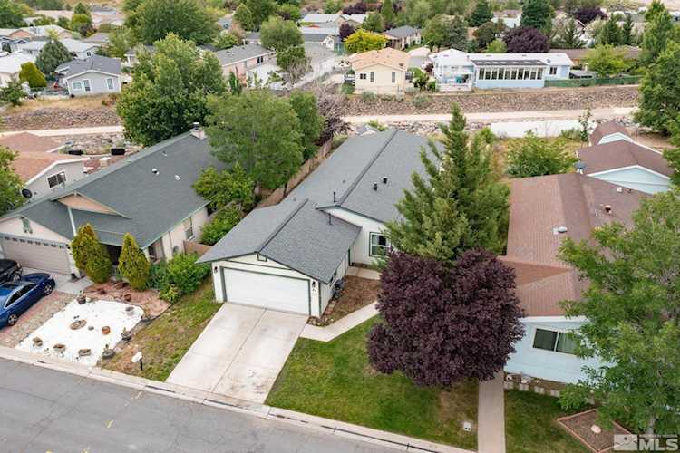 47 Ave De La Argent Sparks, NV 89434
