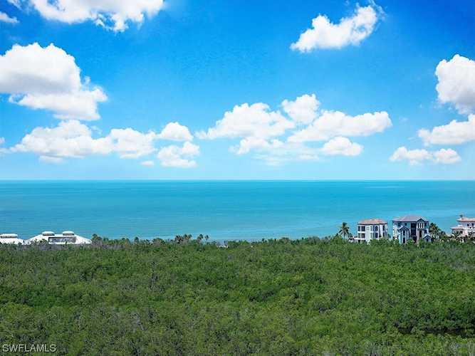 7225 Pelican Bay Blvd #1701 Naples, FL 34108