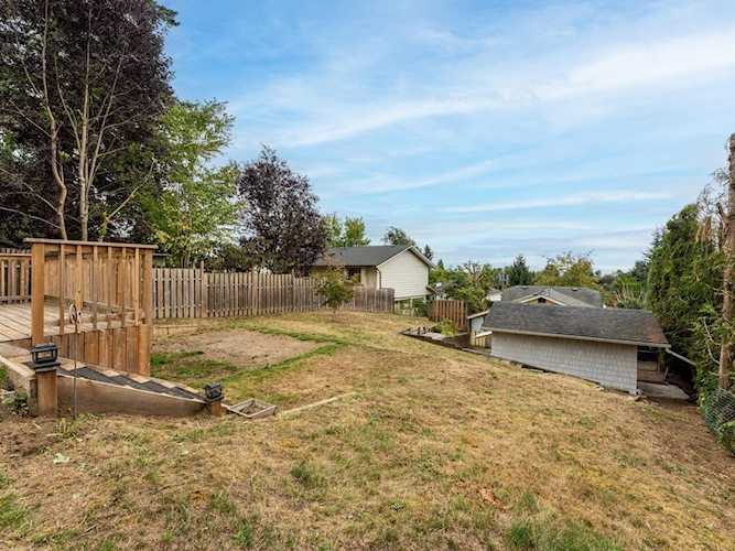 32731 Adams Avenue Mission, BC V2V 2S2