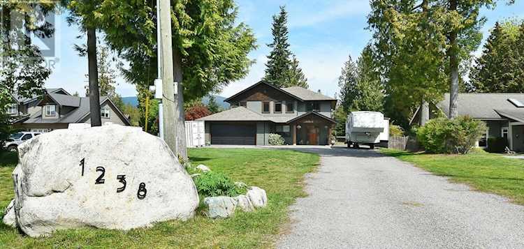 1238 Grandview Road Gibsons, BC V0N1V3