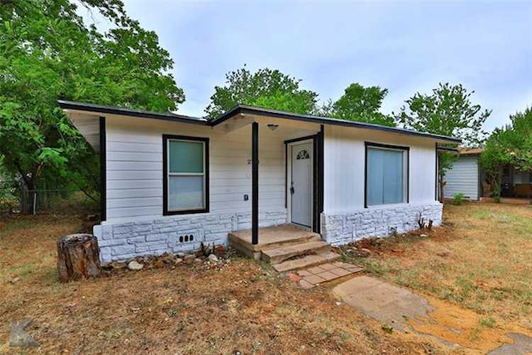 2790 Simmons Avenue Abilene, TX 79601