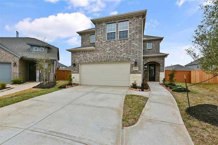 808 Lake Lacosta Dr Katy, TX 77493