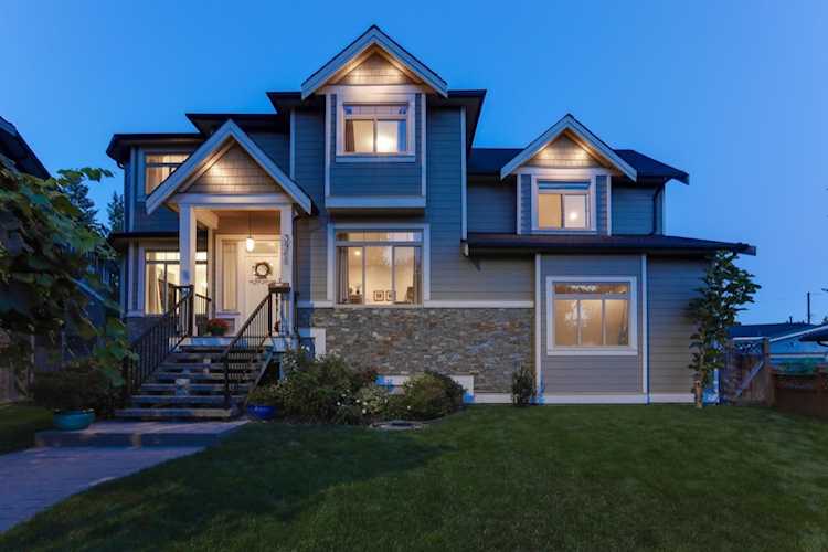 3968 Robin Place Port Coquitlam, BC V3B 6R7