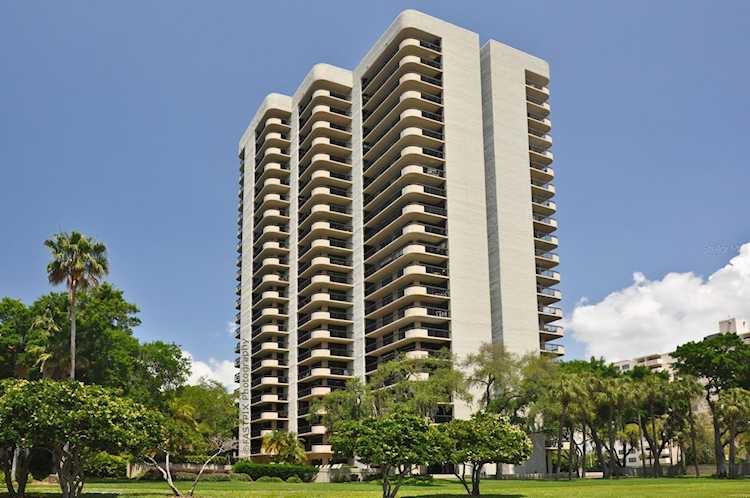2413 Bayshore Blvd #805 Tampa, FL 33629