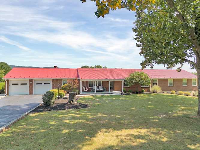 1936 Broyles Roanoke, VA 24012