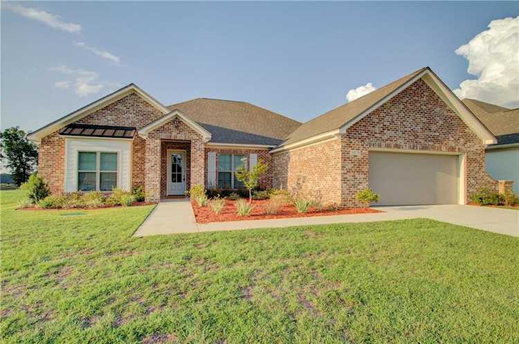 10270 Grady Lane Mobile, AL 36695