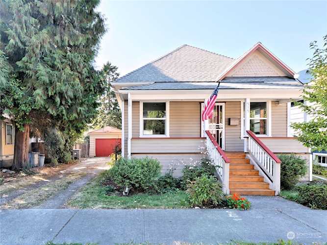 515 Wells Ave S Renton, WA 98057