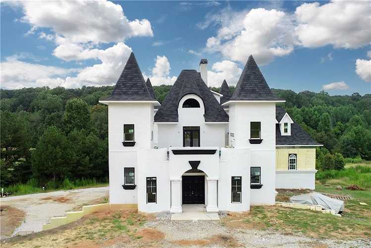 1197 Dee Kennedy Road Auburn, GA 30011