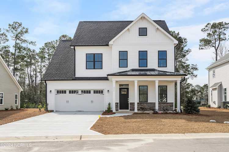 226 Man O War Ln Hampstead, NC 28443
