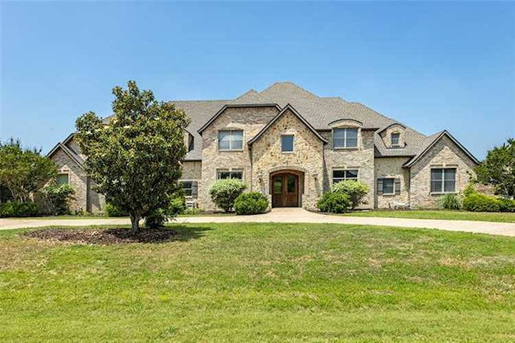 4512 Mahogany Lane Copper Canyon, TX 75077
