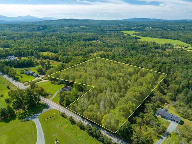 000 North Rd Jefferson, NH 03584