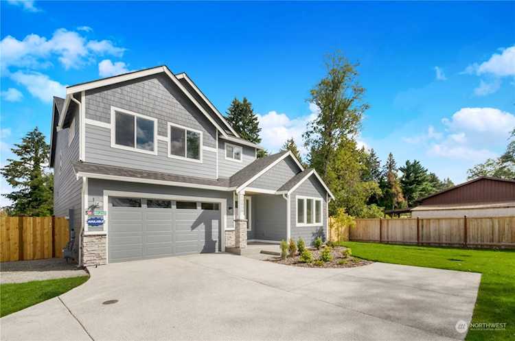 2844 180th Street Ct E Tacoma, WA 98445