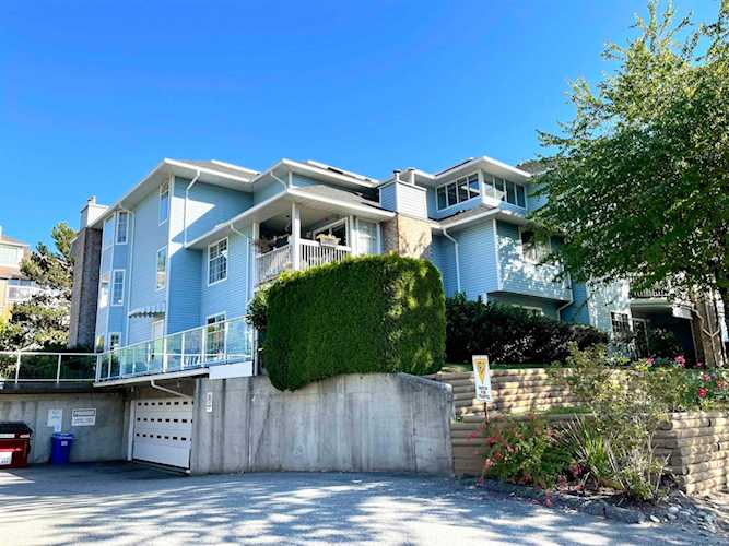 11510 225 Street #106 Maple Ridge, BC V2X 9Y3