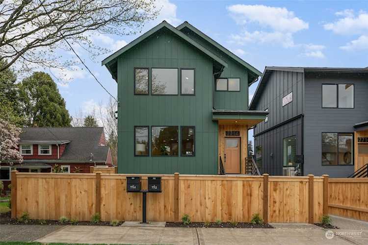 7714 30th Ave NW Seattle, WA 98117