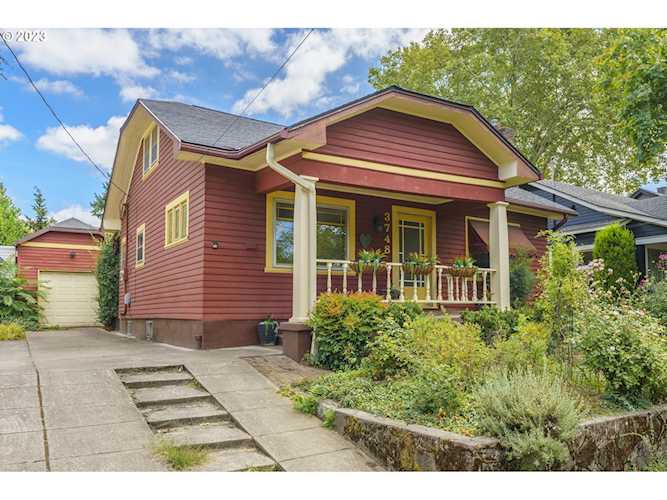 3748 NE 23rd AVE Portland, OR 97212