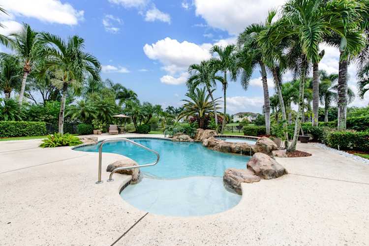 4801 SW Long Bay Drive Palm City, FL 34990