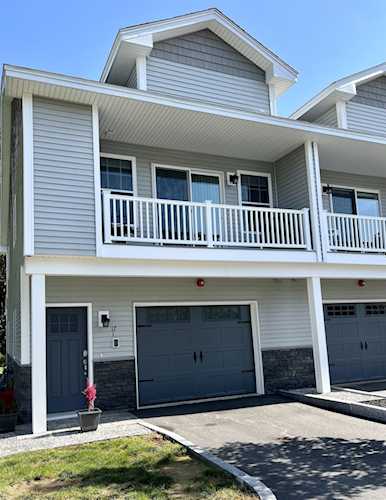 17 Callaway Dr #1 Concord, NH 03301