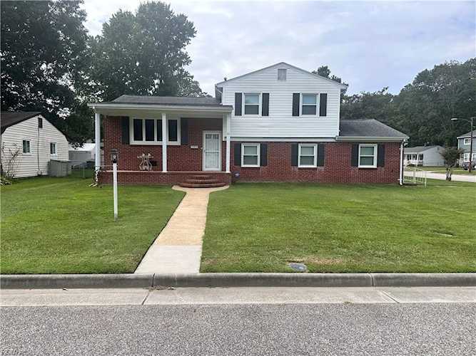 181 Ruston Dr Newport News, VA 23602