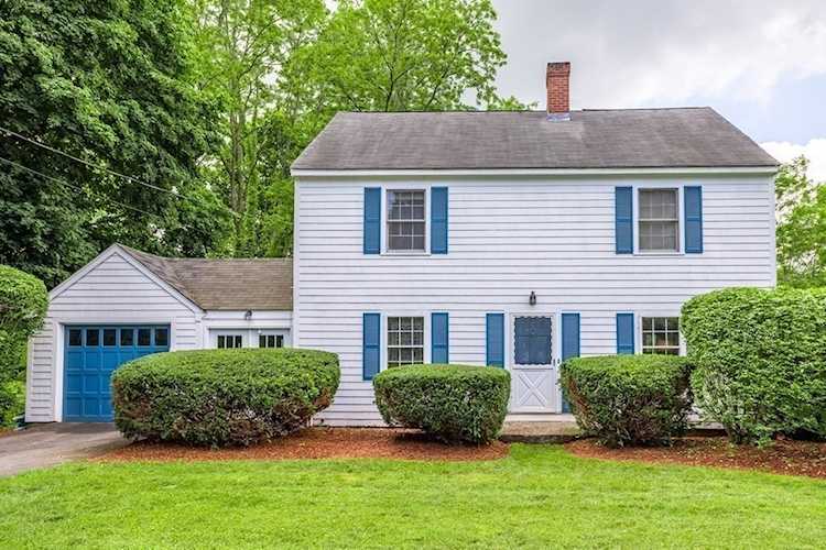 510 Lexington Rd Concord, MA 01742