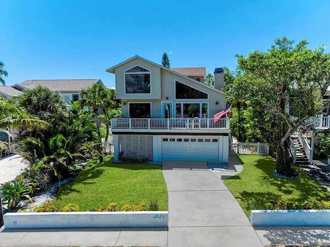 307 North Bay Blvd Anna Maria, FL 34216