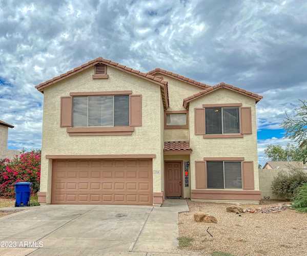 1728 N Hibbert Mesa, AZ 85201